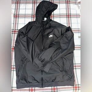 Men’s Nike windbreaker jacket